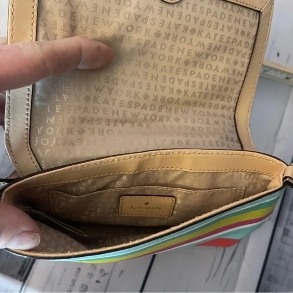 Kate Spade♠️ Multicolor striped crossbody - Eye Catching Crossbody​